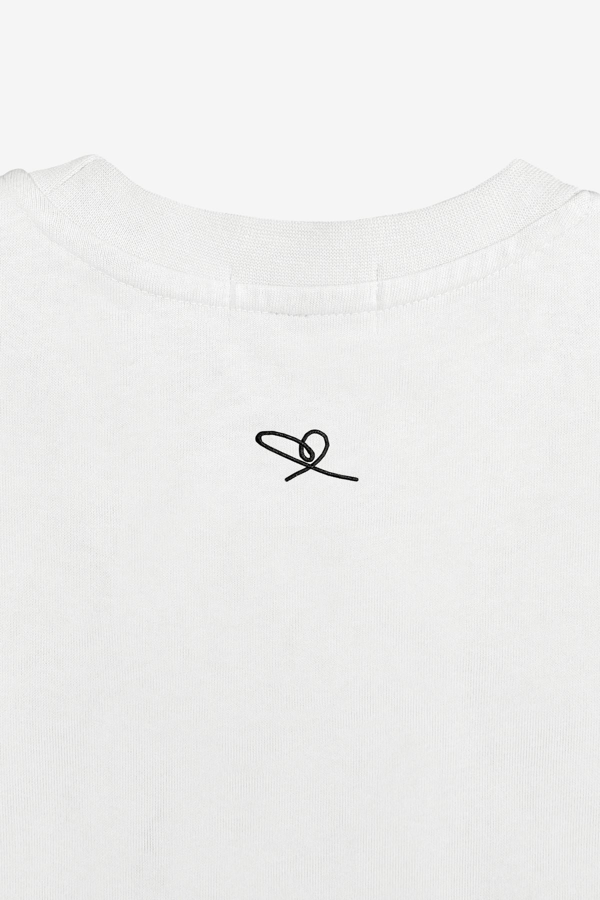 Universl Fit Graffiti Baby Bear White Organic Cotton Black Chain Link Embroidery Tee