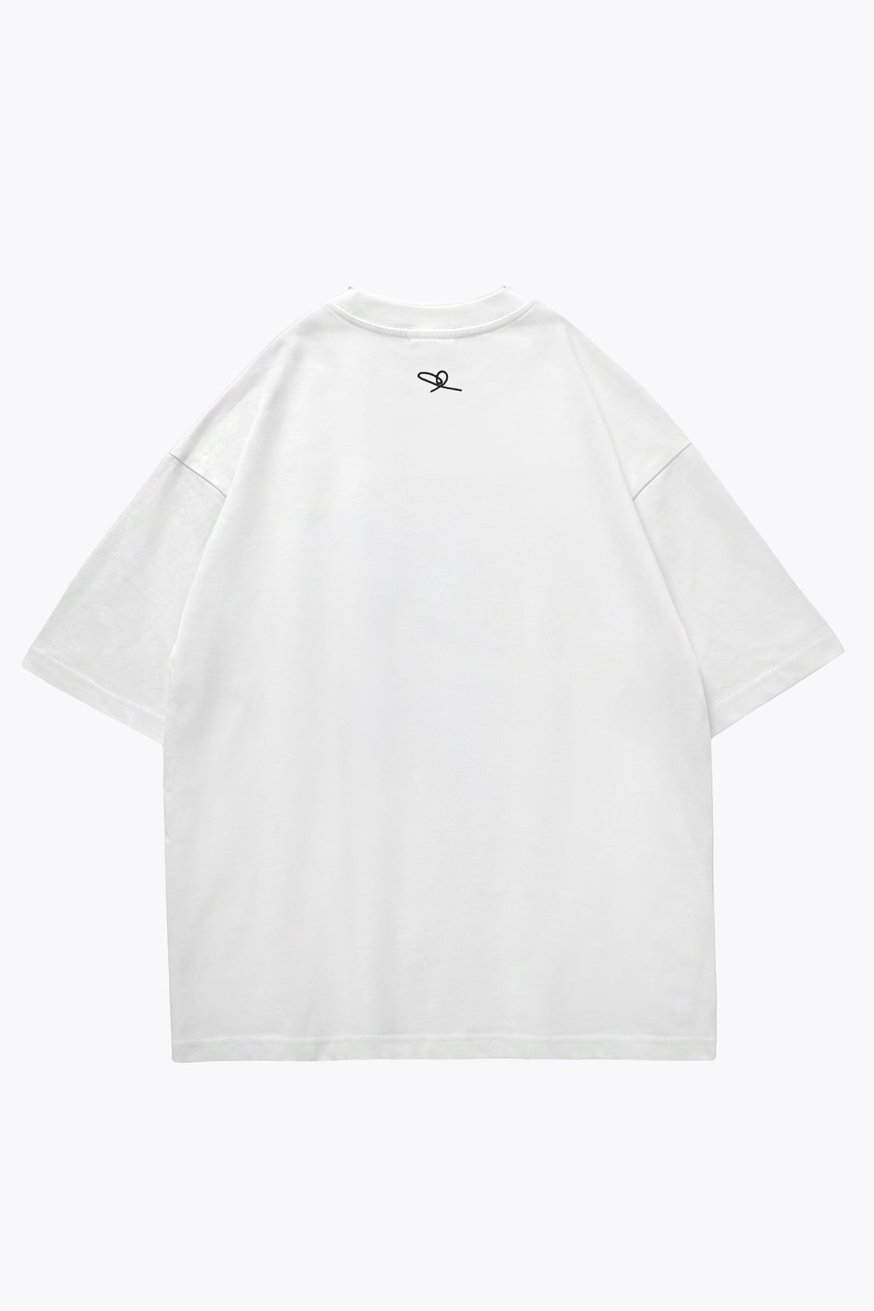 Universl Fit Graffiti Baby Bear White Organic Cotton Black Chain Link Embroidery Tee