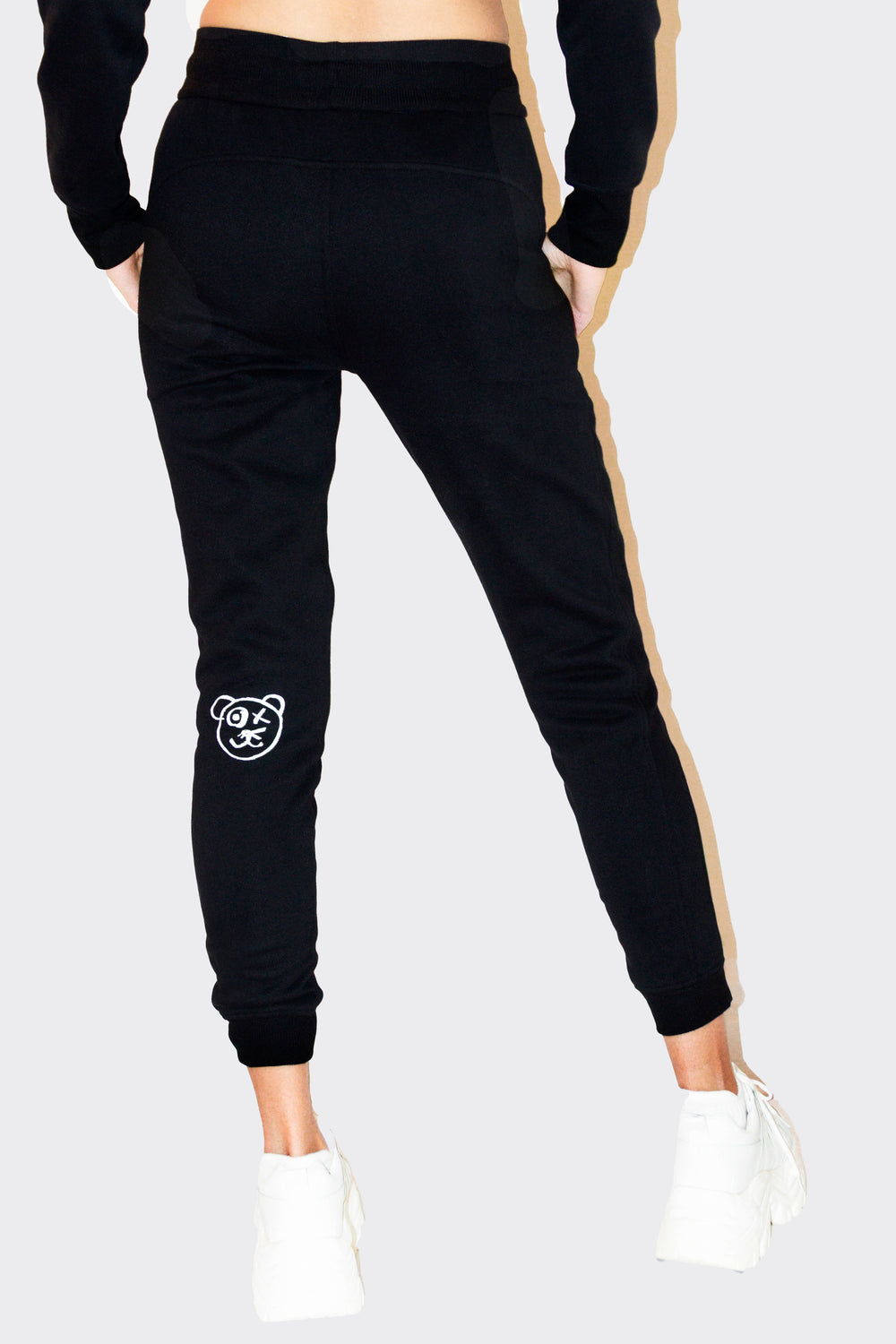 Graffiti Bear | Noir Athleisure Legging