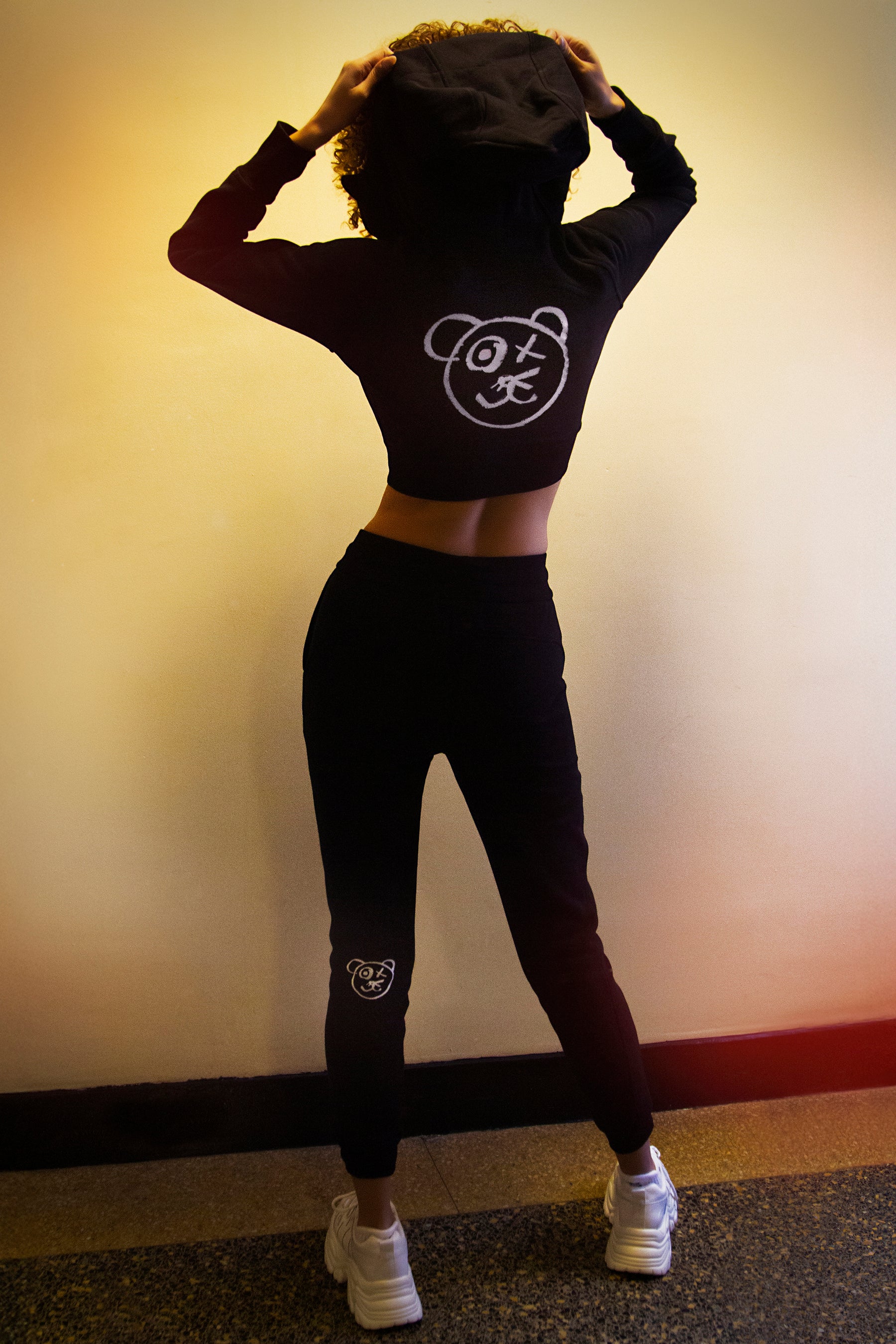 Graffiti Bear Noir Crop Hoodie Jacket