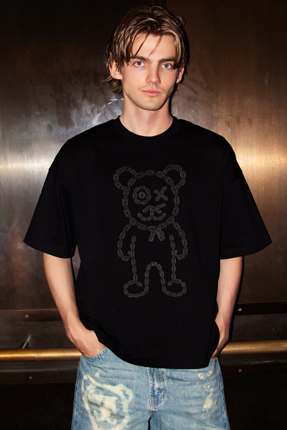 Universal Fit Graffiti Daddy Bear Black Organic Cotton Charcoal Chain Link Embroidery Tee