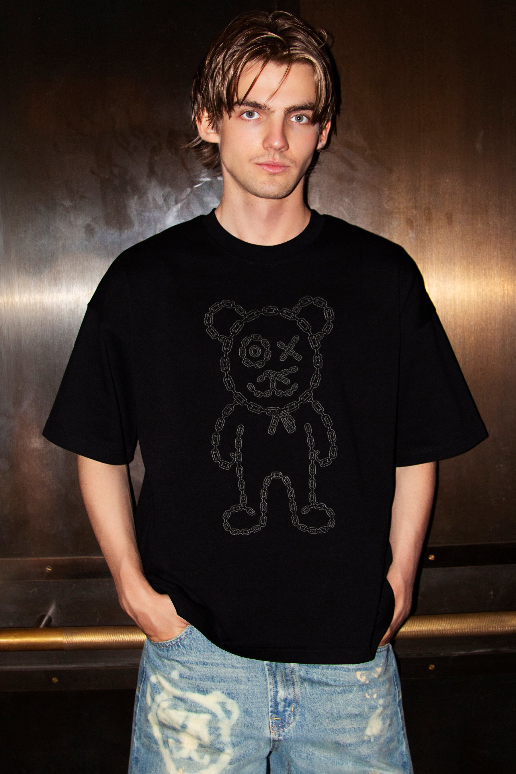 Universal Fit Graffiti Daddy Bear Black Organic Cotton Charcoal Chain Link Embroidery Tee