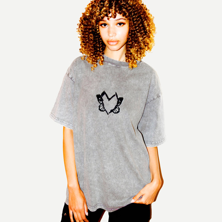 Hearts Evolve | Universal Stone Tee
