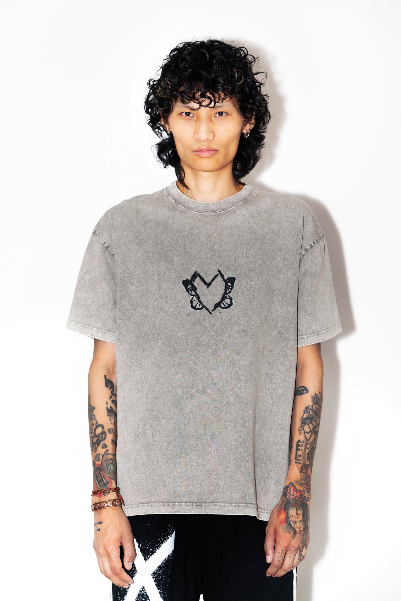 Universal Hearts Evolve Stone Tee