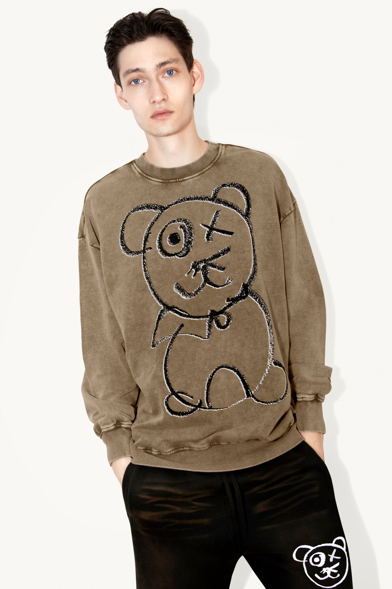 Universal Fit Graffiti Bear Vintage Washed Cotton Sage Crewneck