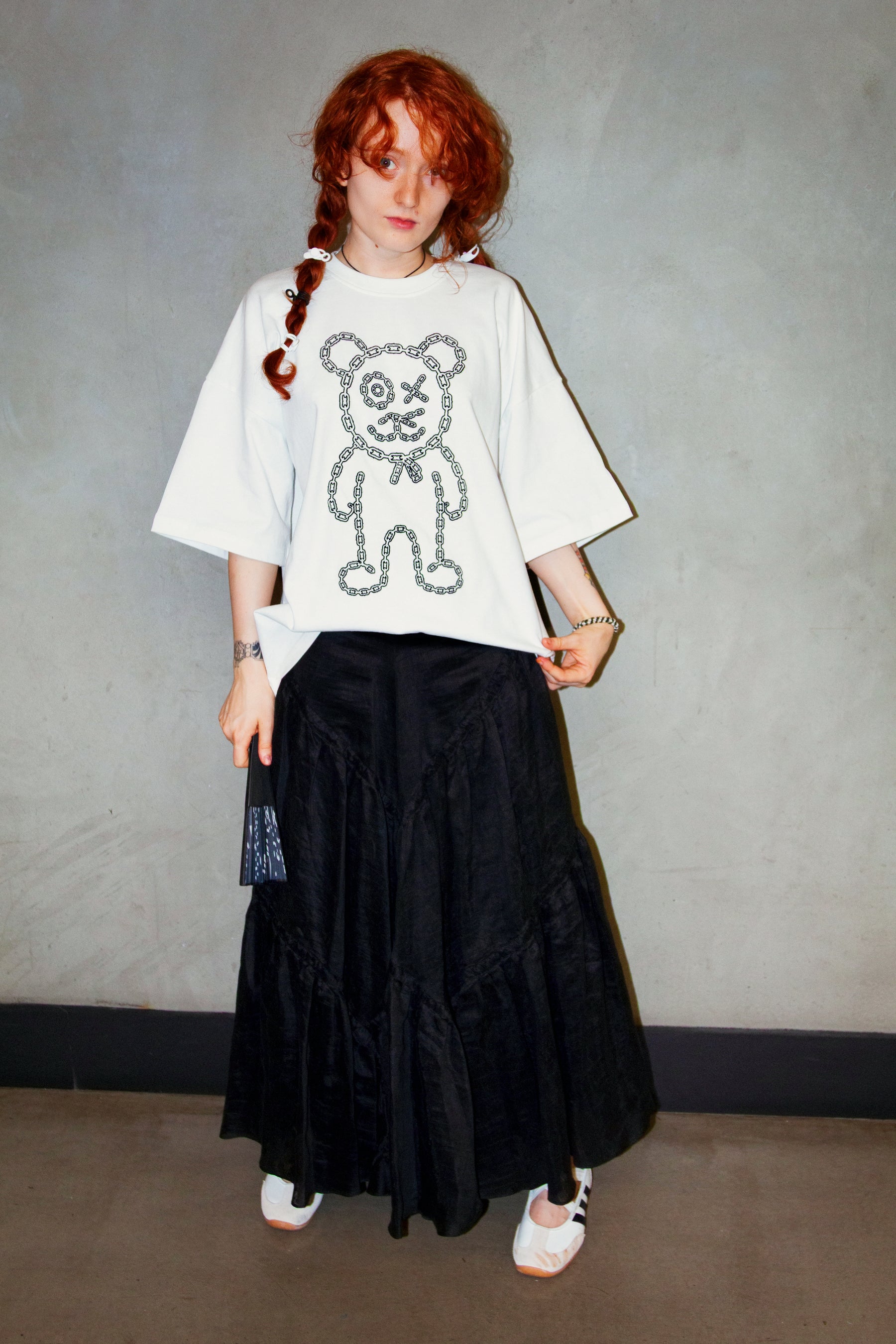 Graffiti Daddy Bear White Organic Cotton Black Chain Link Embroidery Tee