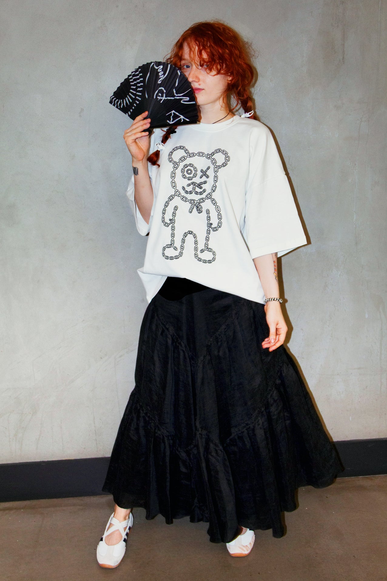 Graffiti Daddy Bear White Organic Cotton Black Chain Link Embroidery Tee