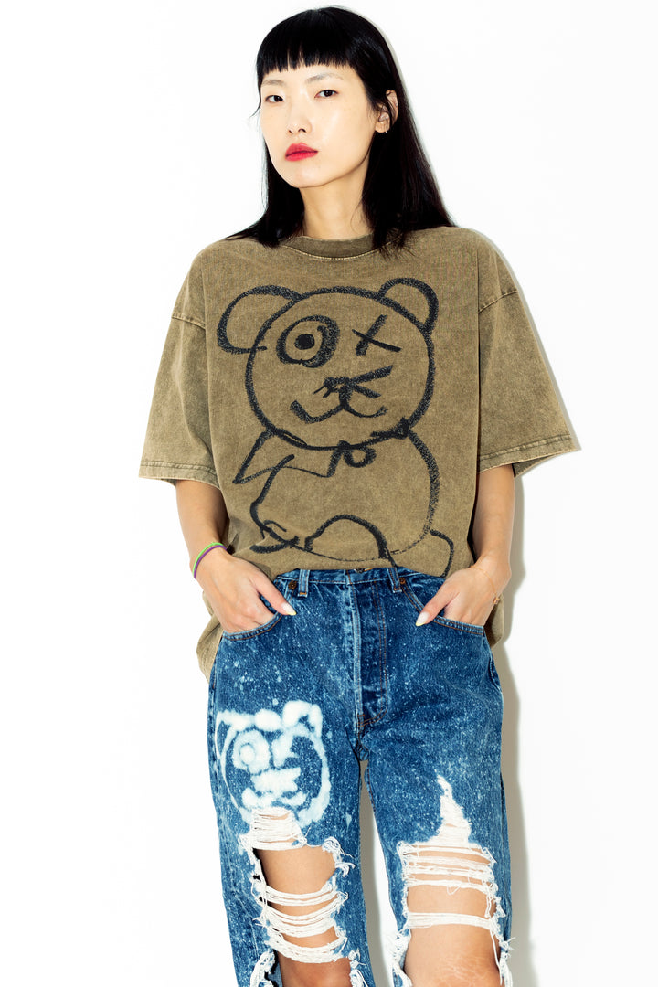 Graffiti Bear | Universal Olive Tee